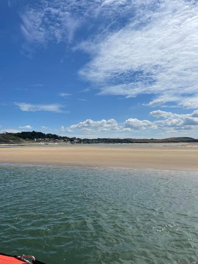 Sunny Corner, Padstow. Spacious 3 Bedrooms, 2.5 Bathrooms, Parking, Garden. Eksteriør billede